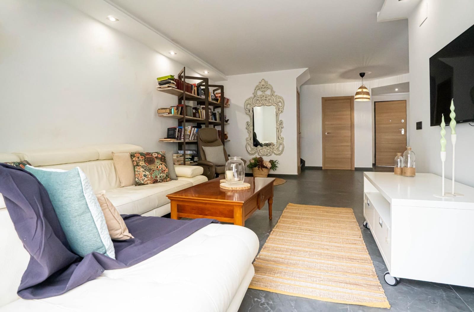 4 bedroom Terraced Villa for sale in Olivares - € 240,000 (Ref: 9778088)