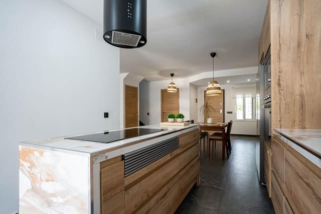 4 sypialnia Dom szeregowy na sprzedaż w Olivares - 240 000 € (Ref: 9778088)