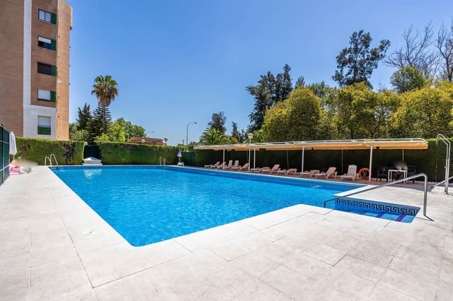 5 bedroom Flat for sale in no asignado, Seville city with pool garage - € 365,000 (Ref: 9783113)