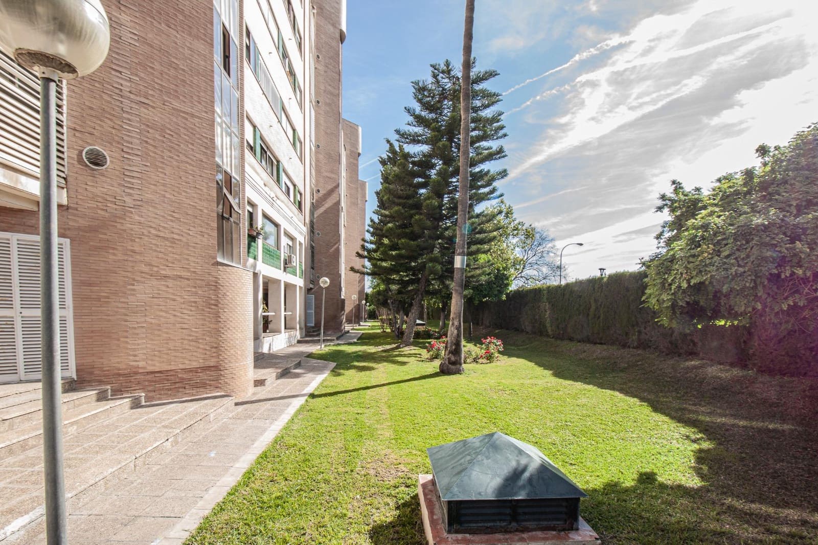 5 soveværelse Lejlighed til salg i Sevilla by med swimmingpool garage - € 365.000 (Ref: 9783113)