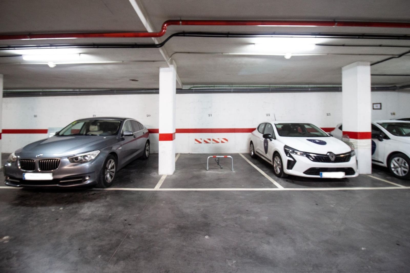 2 sovrum Kontor att hyra i Mairena del Aljarafe med garage - 399 € (Ref: 9791013)