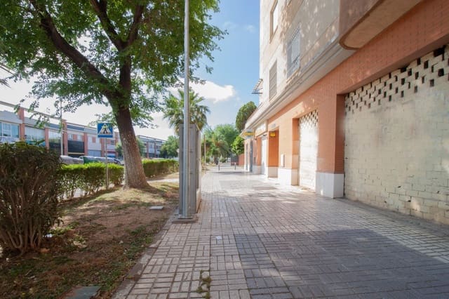 Commercial for sale in no asignado, Seville city - € 285,000 (Ref: 9818184)