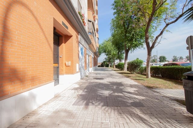 Commercial for sale in no asignado, Seville city - € 285,000 (Ref: 9818184)