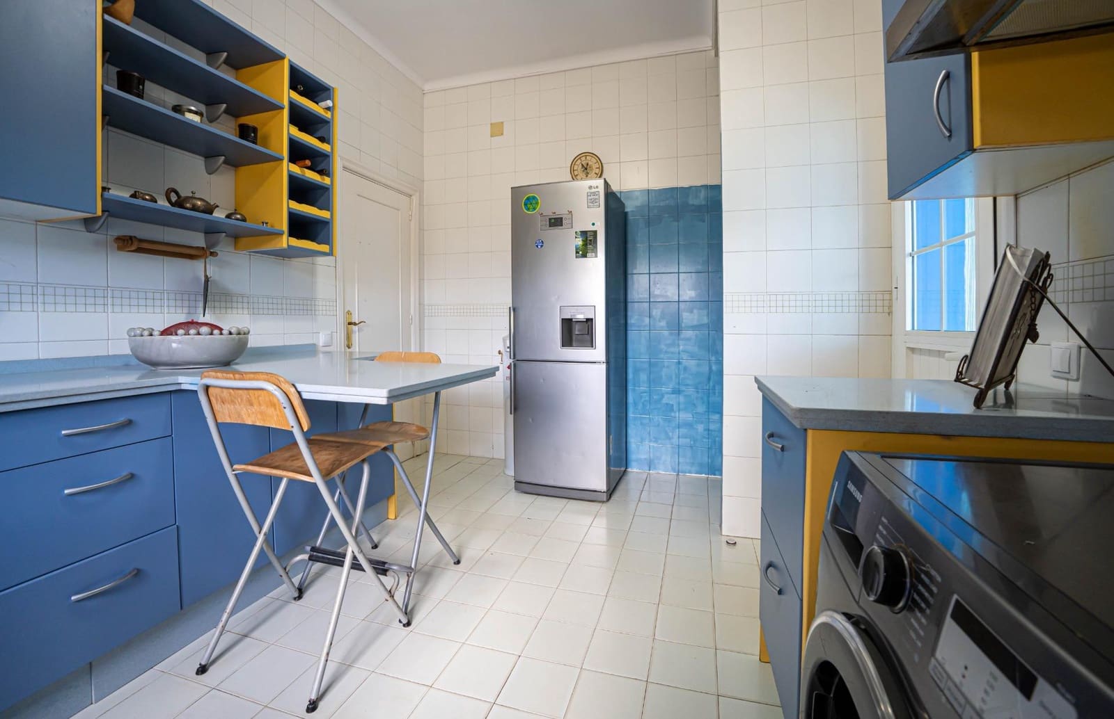 3 soveværelse Finca/Landehus til salg i Marchena med swimmingpool garage - € 212.000 (Ref: 9831335)
