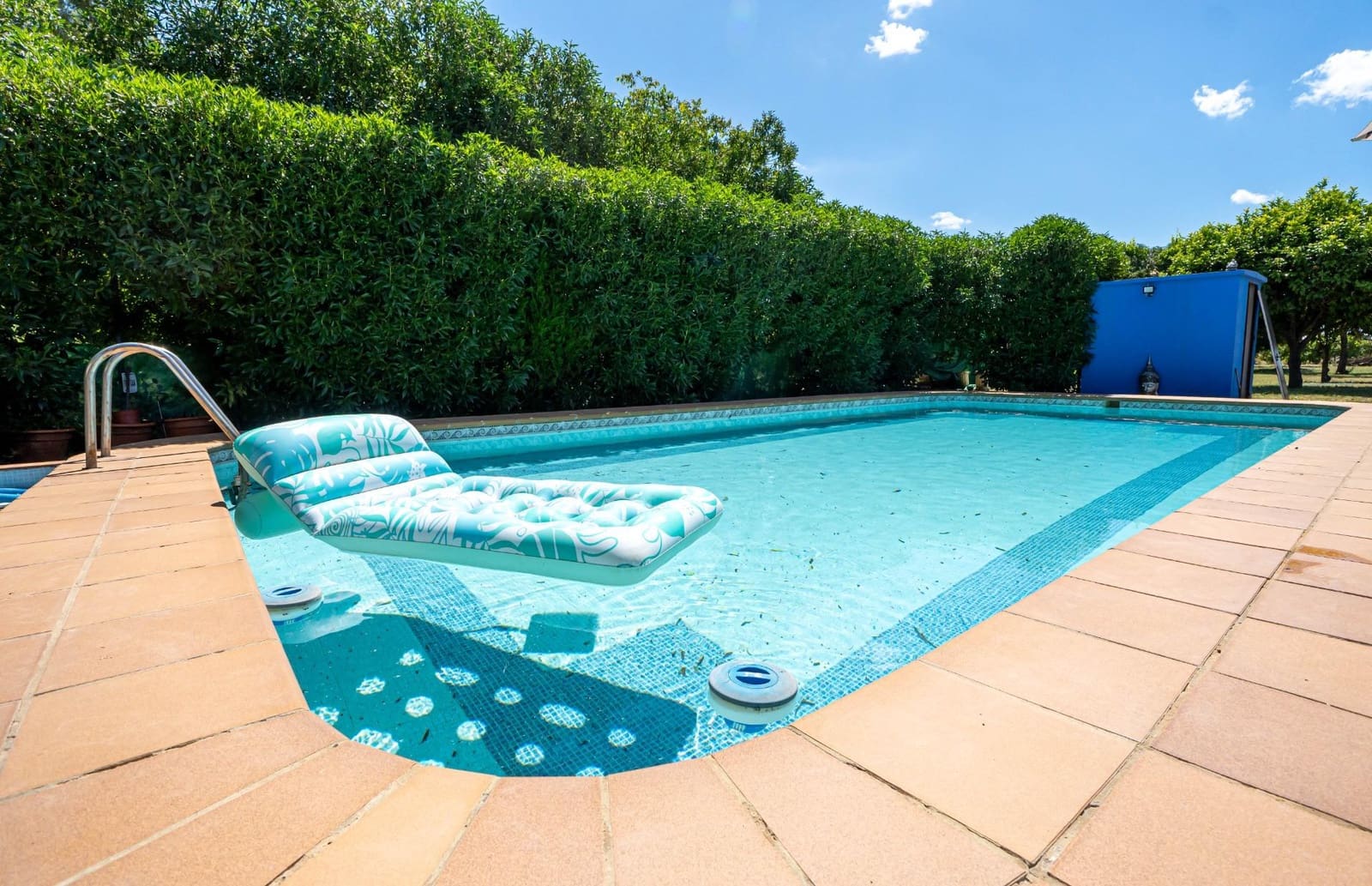 3 soveværelse Finca/Landehus til salg i Marchena med swimmingpool garage - € 212.000 (Ref: 9831335)