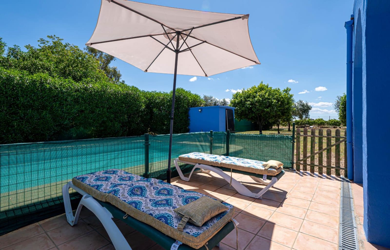 3 soveværelse Finca/Landehus til salg i Marchena med swimmingpool garage - € 212.000 (Ref: 9831335)