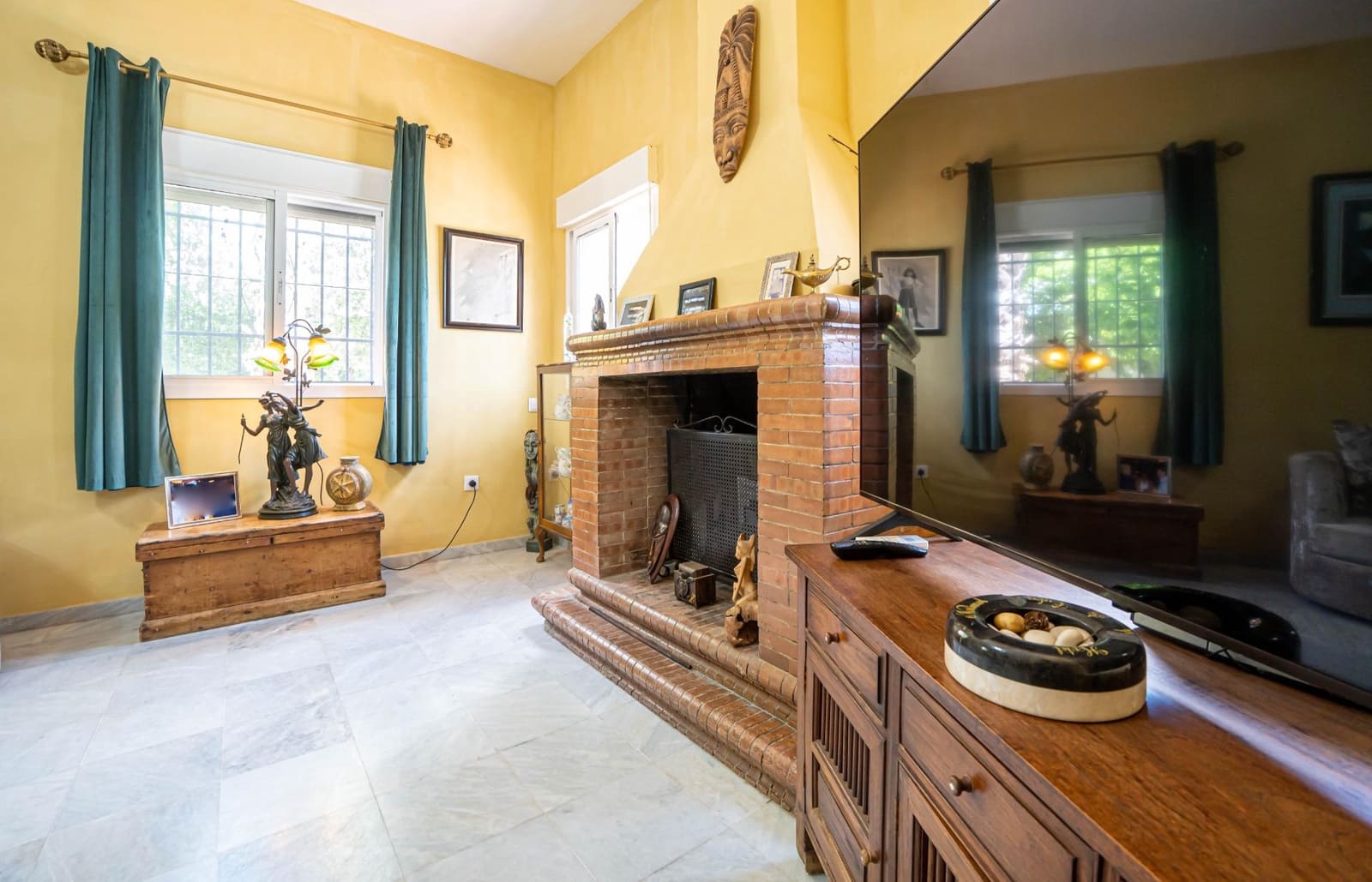 3 soveværelse Finca/Landehus til salg i Marchena med swimmingpool garage - € 212.000 (Ref: 9831335)