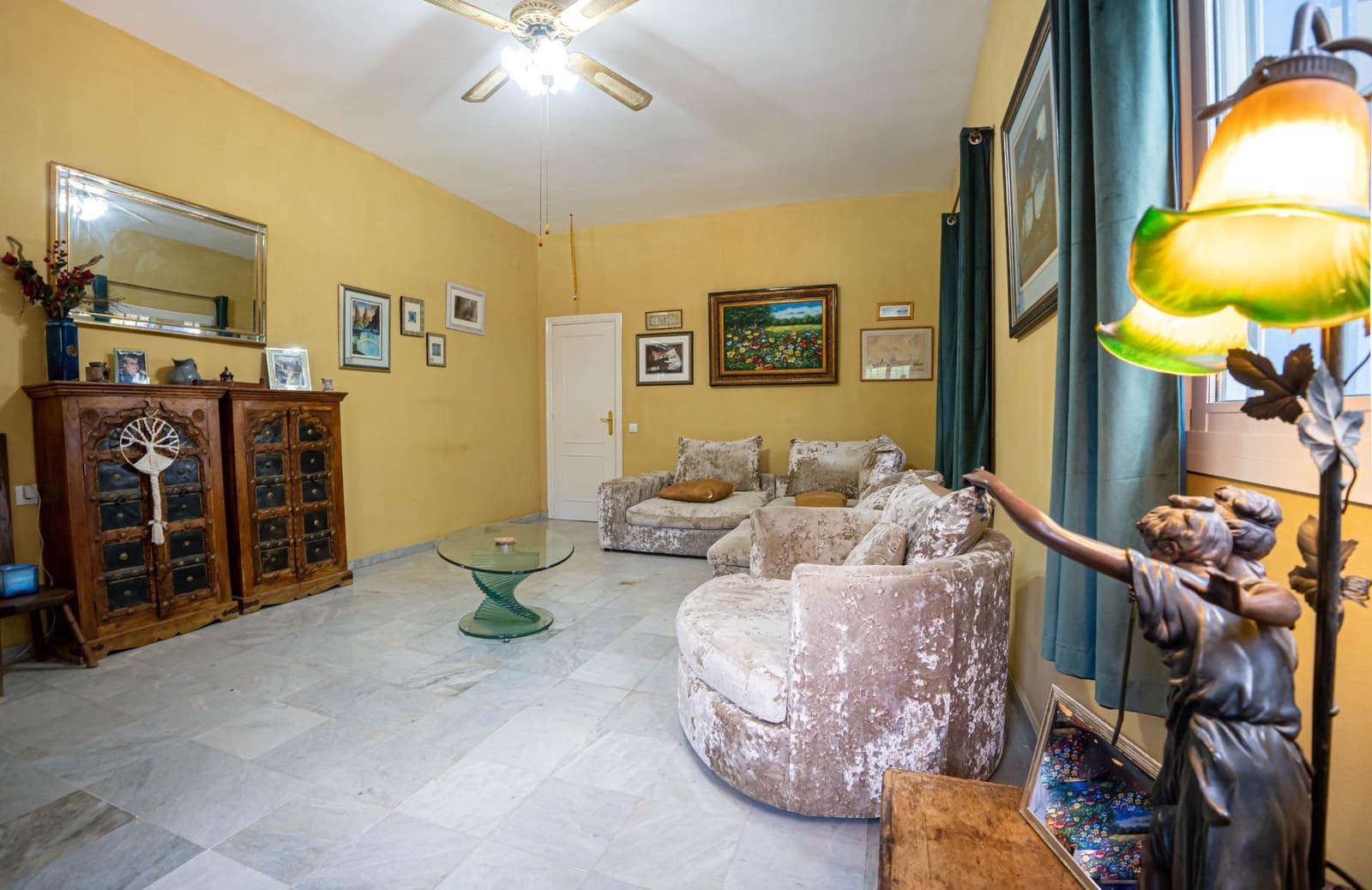 3 soveværelse Finca/Landehus til salg i Marchena med swimmingpool garage - € 212.000 (Ref: 9831335)