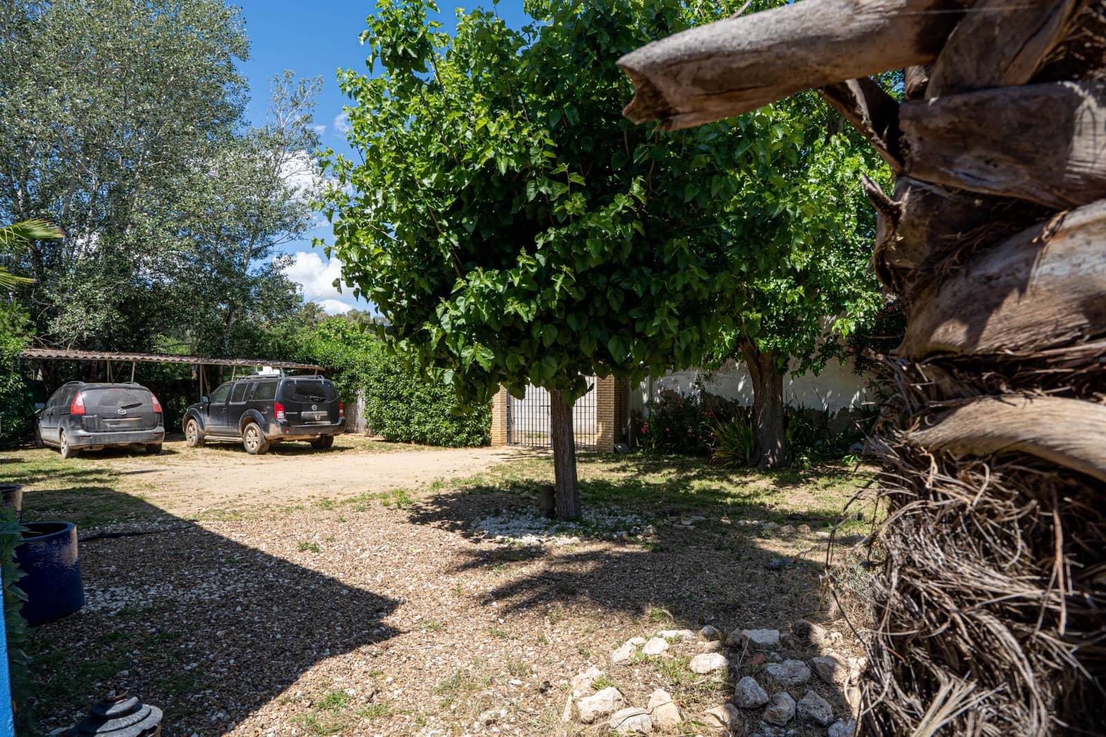 3 soveværelse Finca/Landehus til salg i Marchena med swimmingpool garage - € 212.000 (Ref: 9831335)