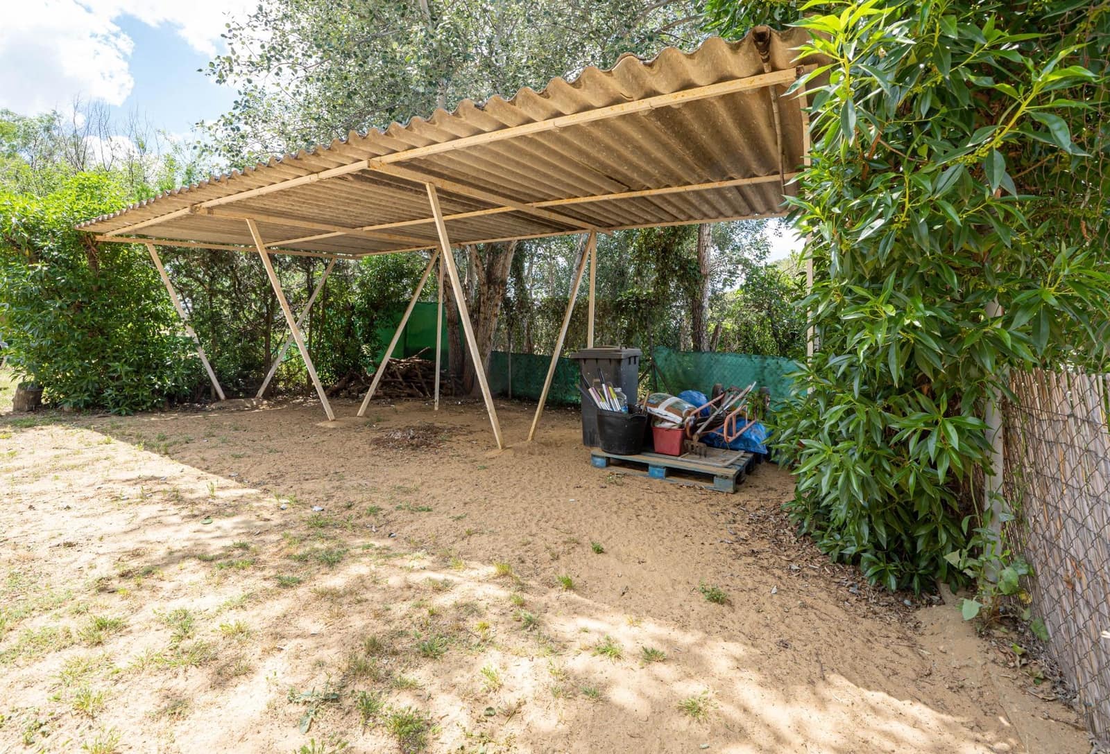 3 soveværelse Finca/Landehus til salg i Marchena med swimmingpool garage - € 212.000 (Ref: 9831335)