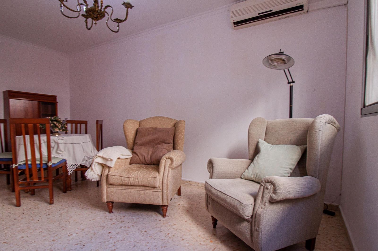 3 bedroom Townhouse for sale in San Jose de la Rinconada with garage - € 229,000 (Ref: 9858107)