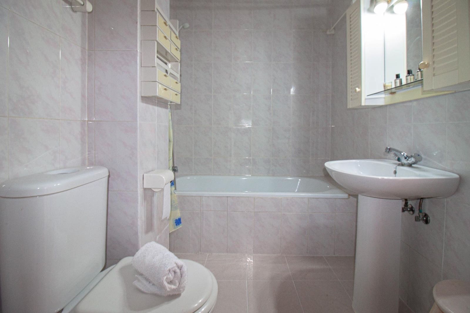 3 bedroom Townhouse for sale in San Jose de la Rinconada with garage - € 229,000 (Ref: 9858107)