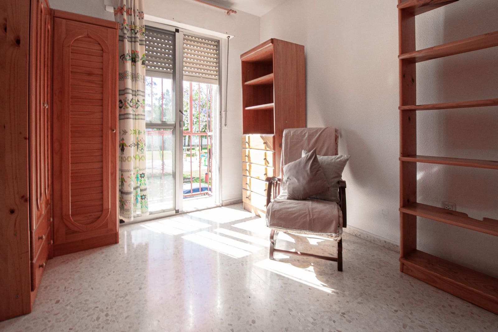 3 bedroom Townhouse for sale in San Jose de la Rinconada with garage - € 229,000 (Ref: 9858107)