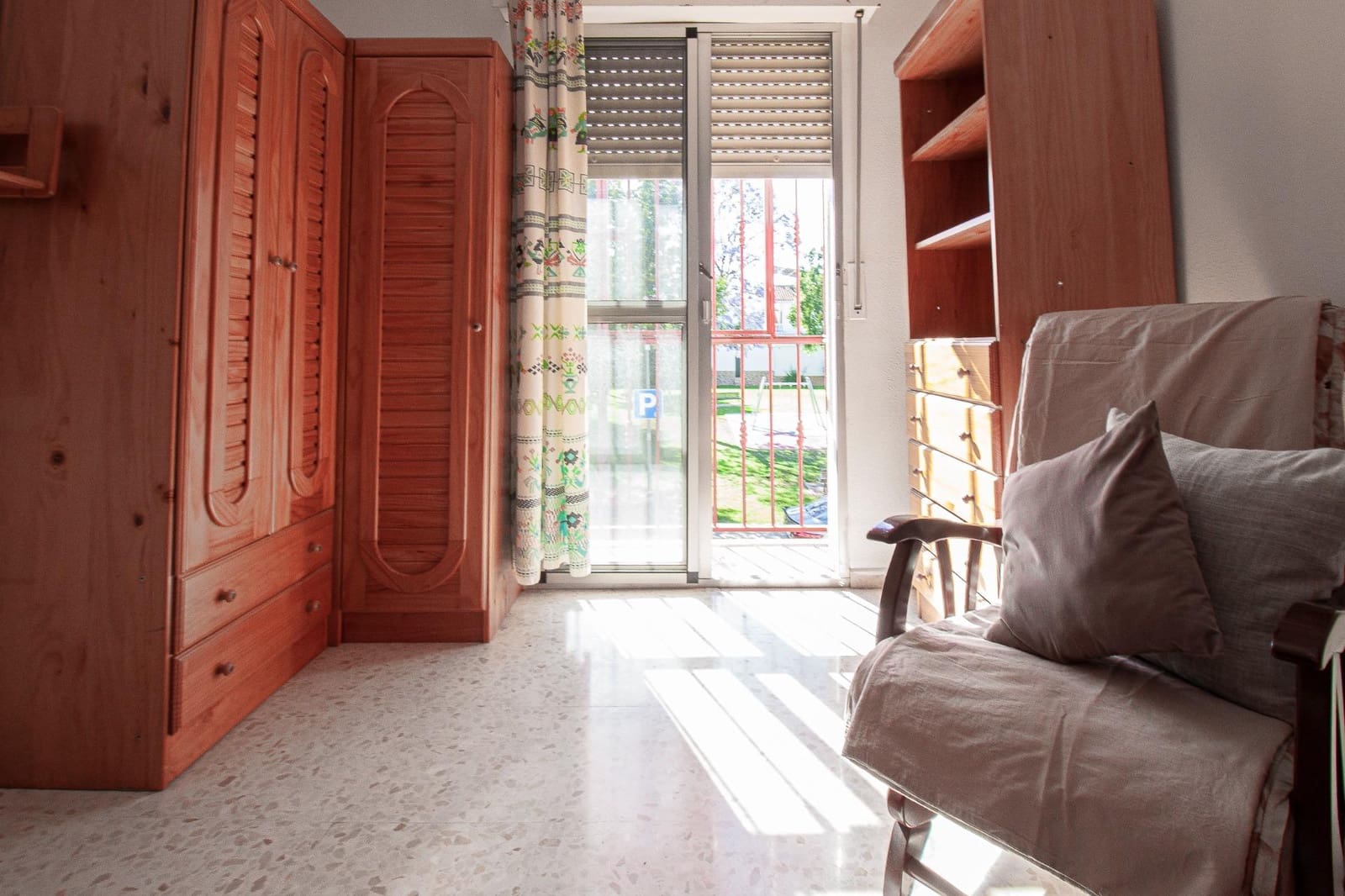 3 bedroom Townhouse for sale in San Jose de la Rinconada with garage - € 229,000 (Ref: 9858107)