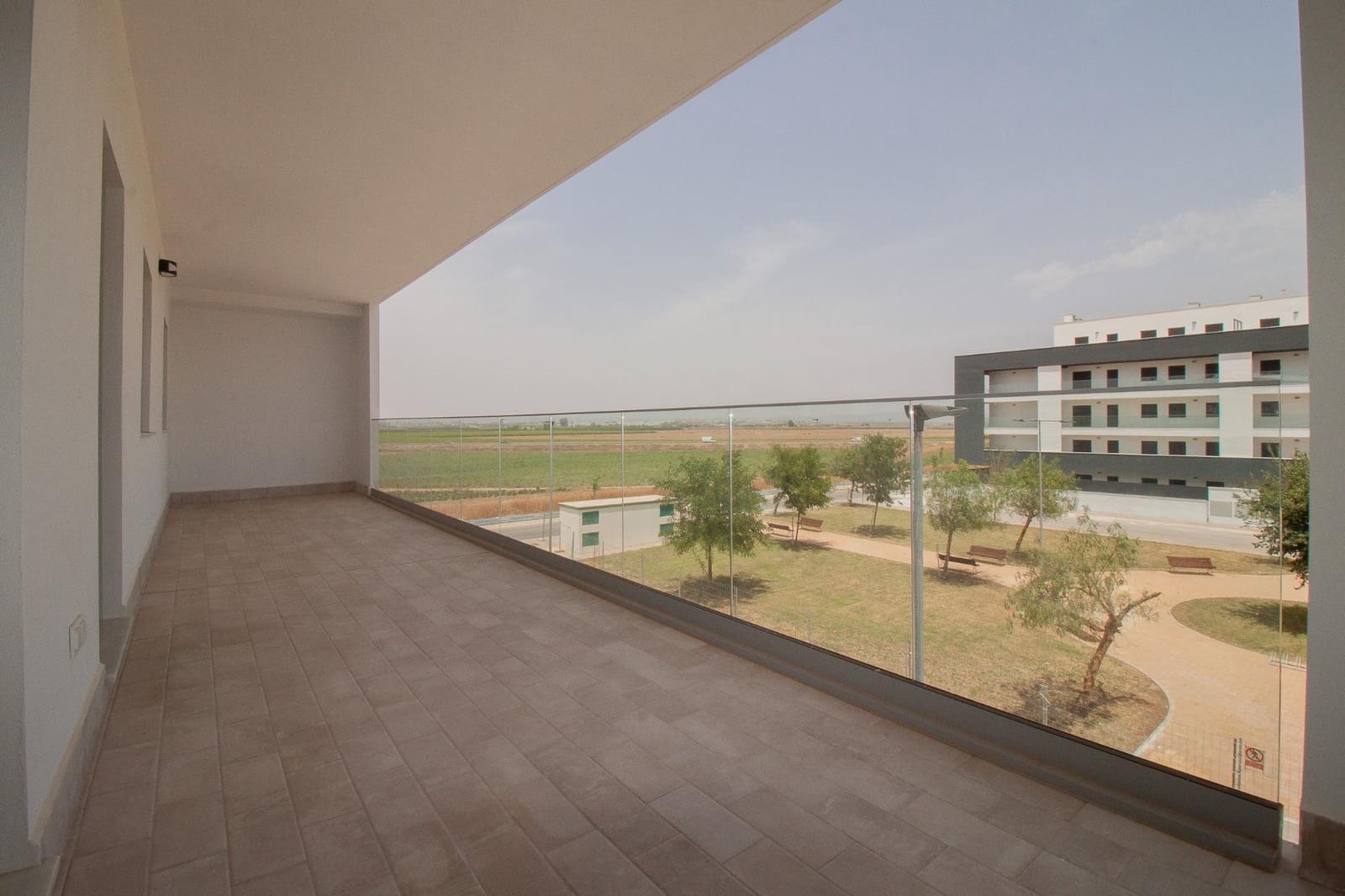 2 bedroom Flat for rent in San Jose de la Rinconada with pool garage - € 900 (Ref: 9922284)
