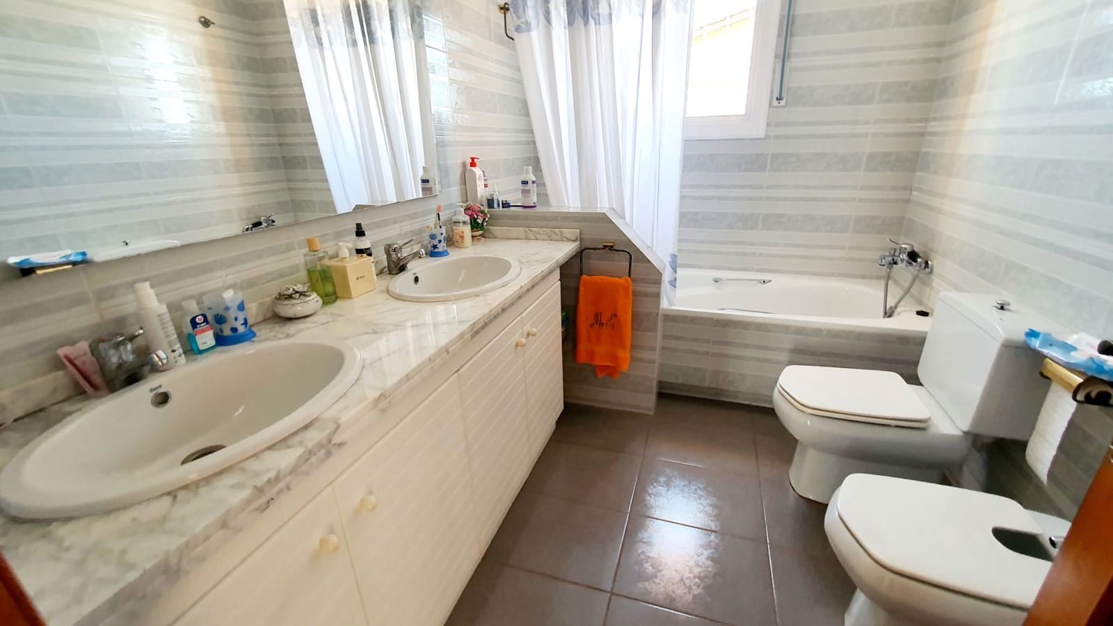 4 soveværelse Villa til salg i Calafell med swimmingpool garage - € 448.000 (Ref: 9707704)