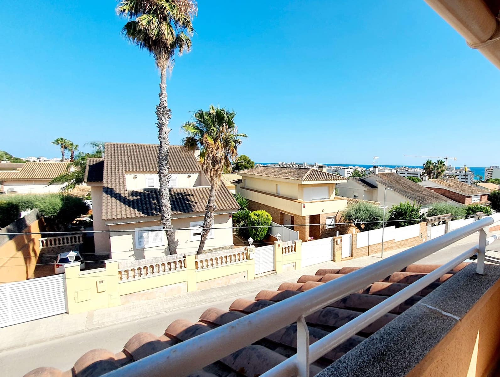 4 soveværelse Villa til salg i Calafell med swimmingpool garage - € 448.000 (Ref: 9707704)