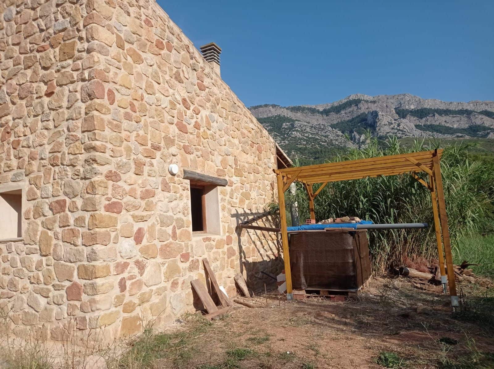 Quinta/Casa Rural para venda em Horta de Sant Joan - 46 000 € (Ref: 9707705)