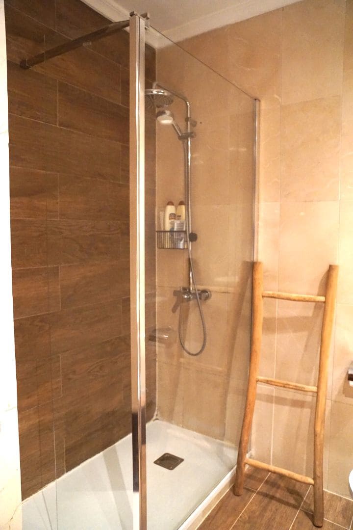 4 bedroom Townhouse for sale in Badalona with garage - € 720,000 (Ref: 9707706)