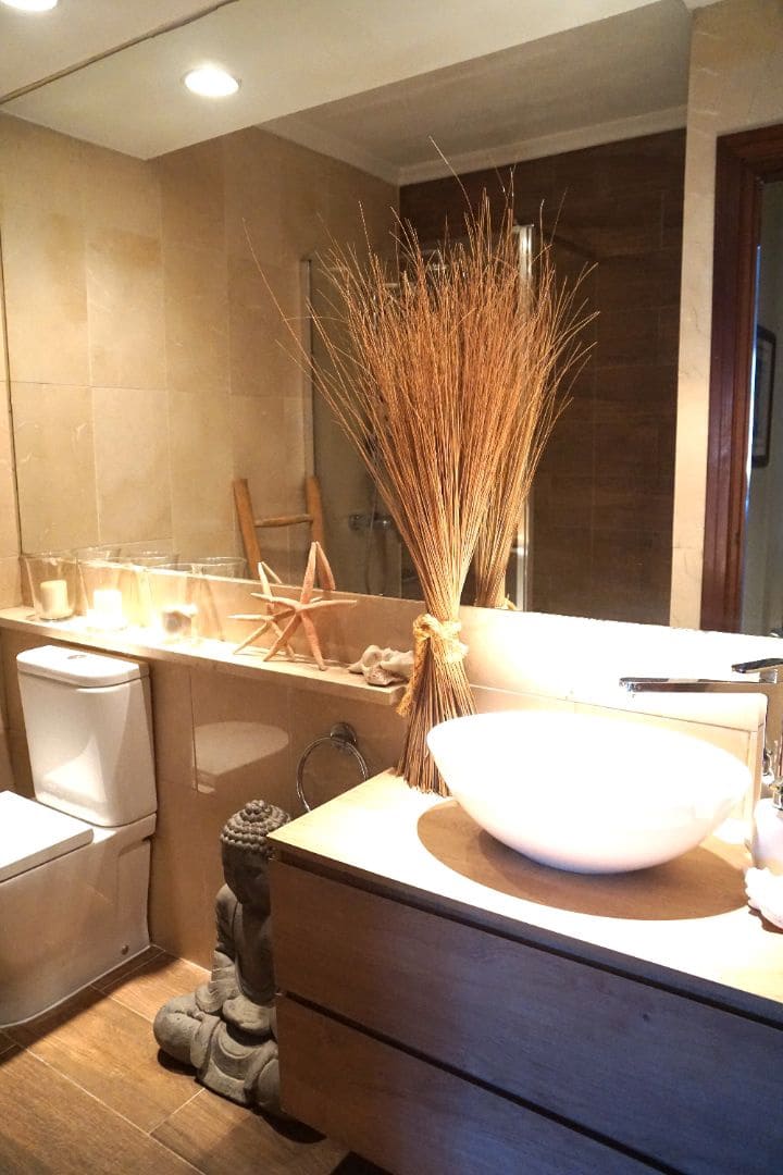 4 bedroom Townhouse for sale in Badalona with garage - € 720,000 (Ref: 9707706)