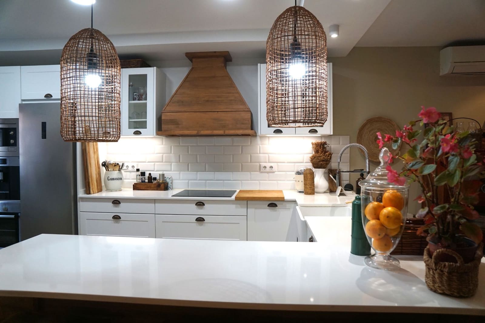 4 bedroom Townhouse for sale in Badalona with garage - € 720,000 (Ref: 9707706)