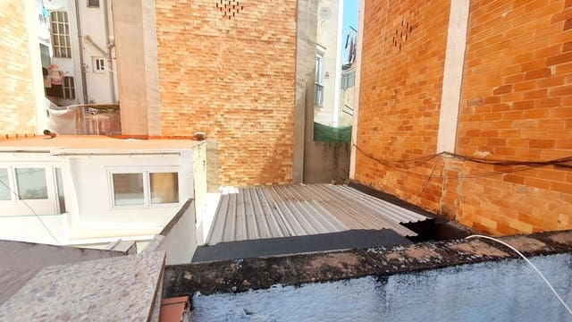 Komercyjne na sprzedaż w La Prosperitat, Miasto Barcelona - 270 000 € (Ref: 9707707)