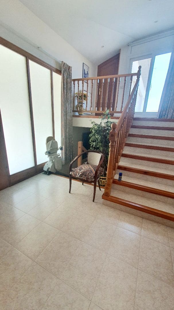 5 sovrum Villa till salu i Calafell med pool garage - 690 000 € (Ref: 9707708)