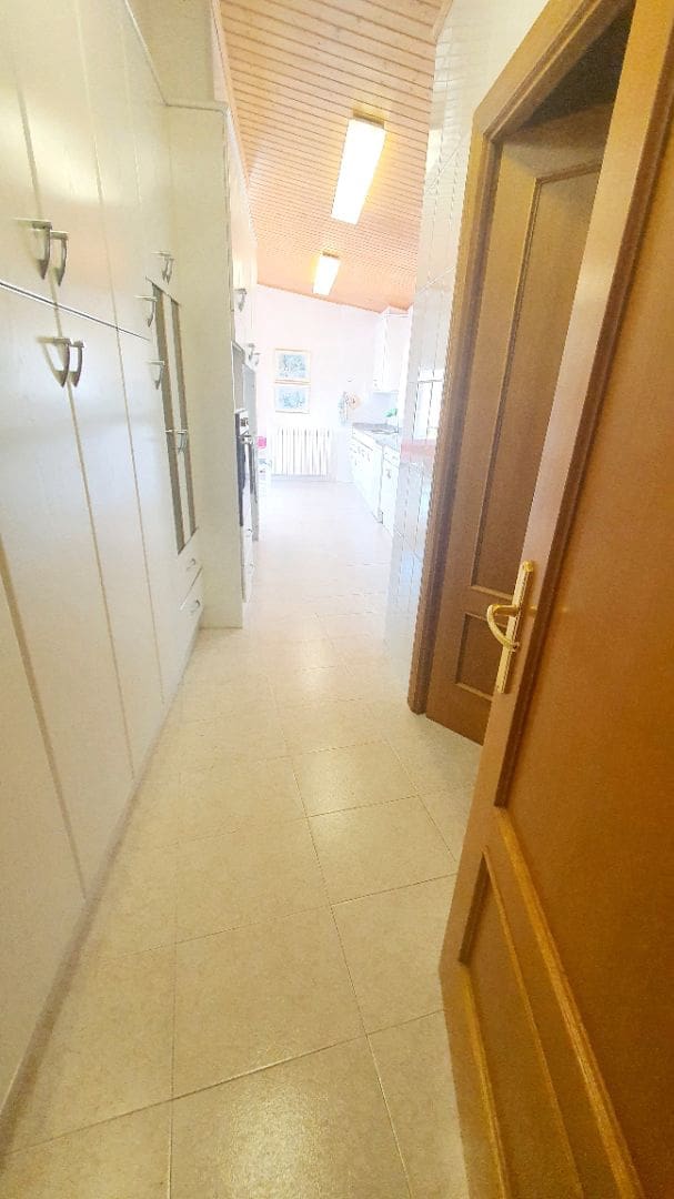 5 sovrum Villa till salu i Calafell med pool garage - 690 000 € (Ref: 9707708)