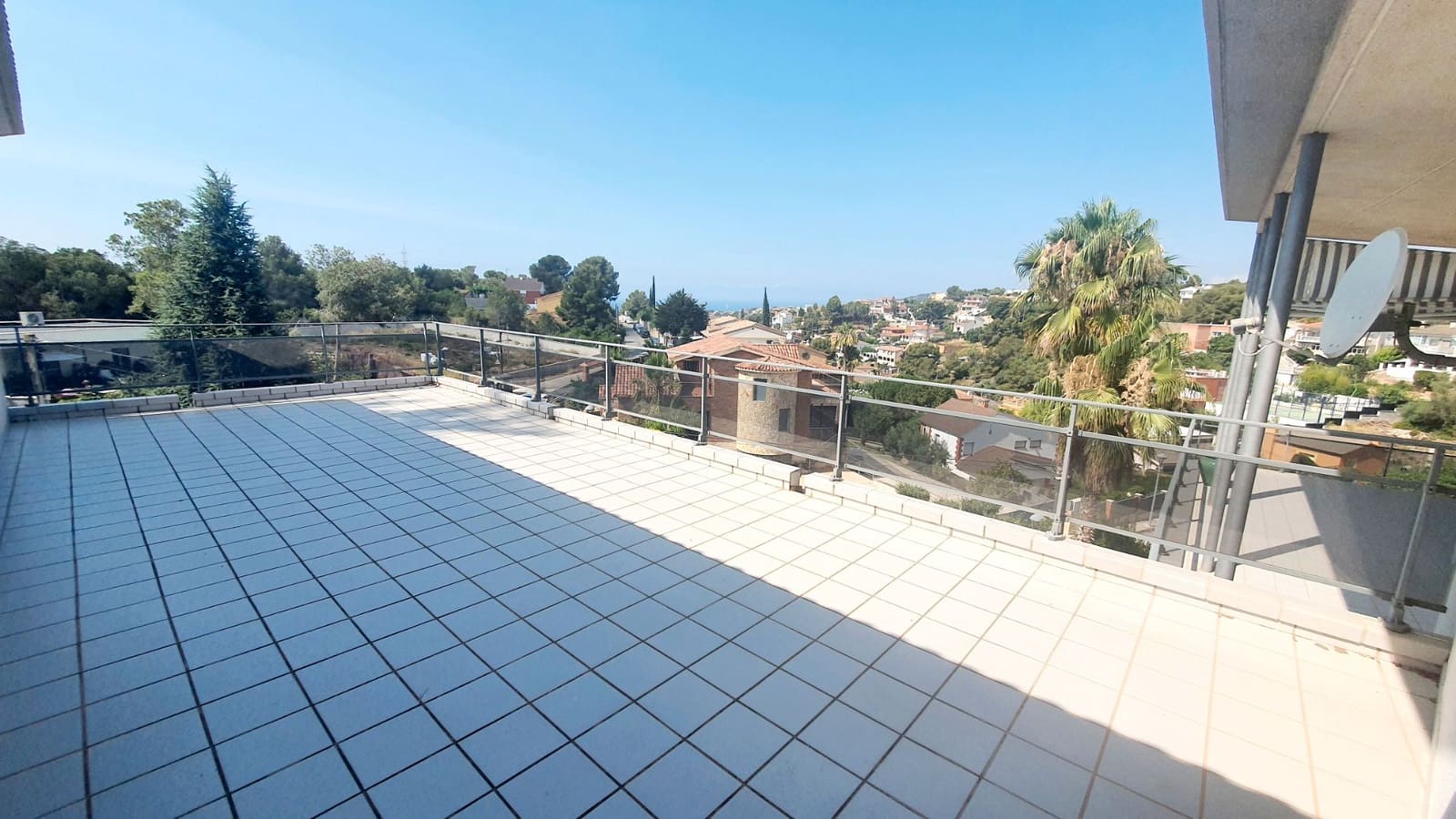 5 sovrum Villa till salu i Calafell med pool garage - 690 000 € (Ref: 9707708)