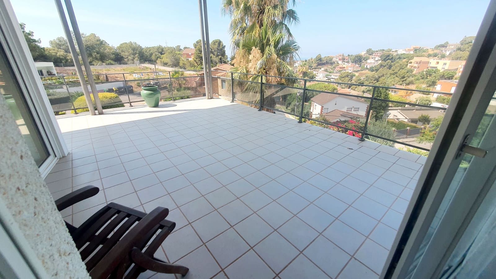 5 sovrum Villa till salu i Calafell med pool garage - 690 000 € (Ref: 9707708)