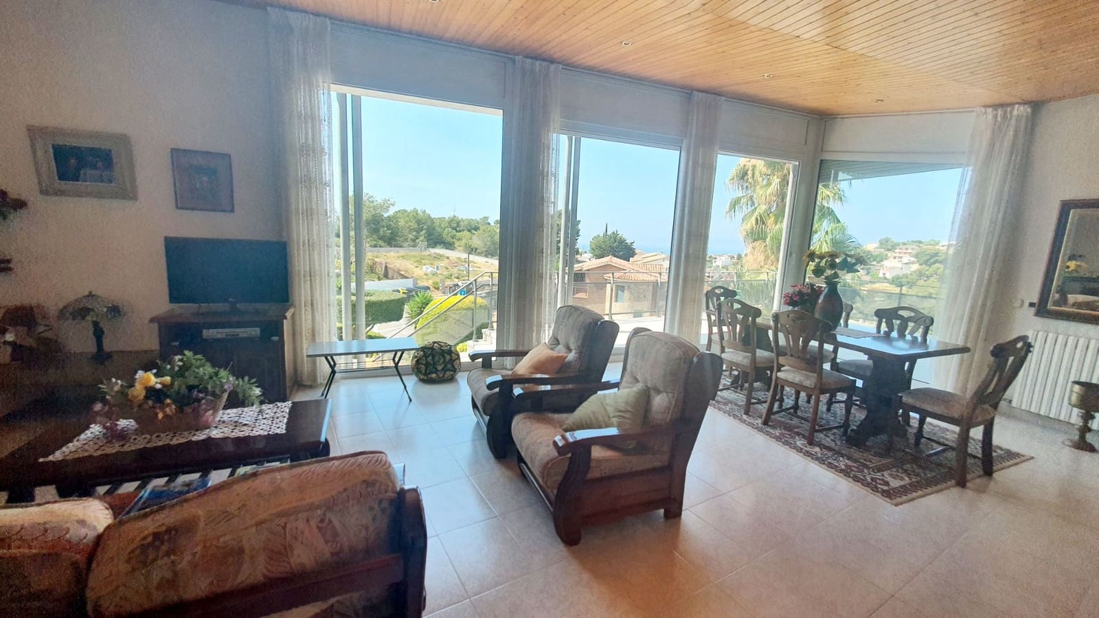 5 sovrum Villa till salu i Calafell med pool garage - 690 000 € (Ref: 9707708)