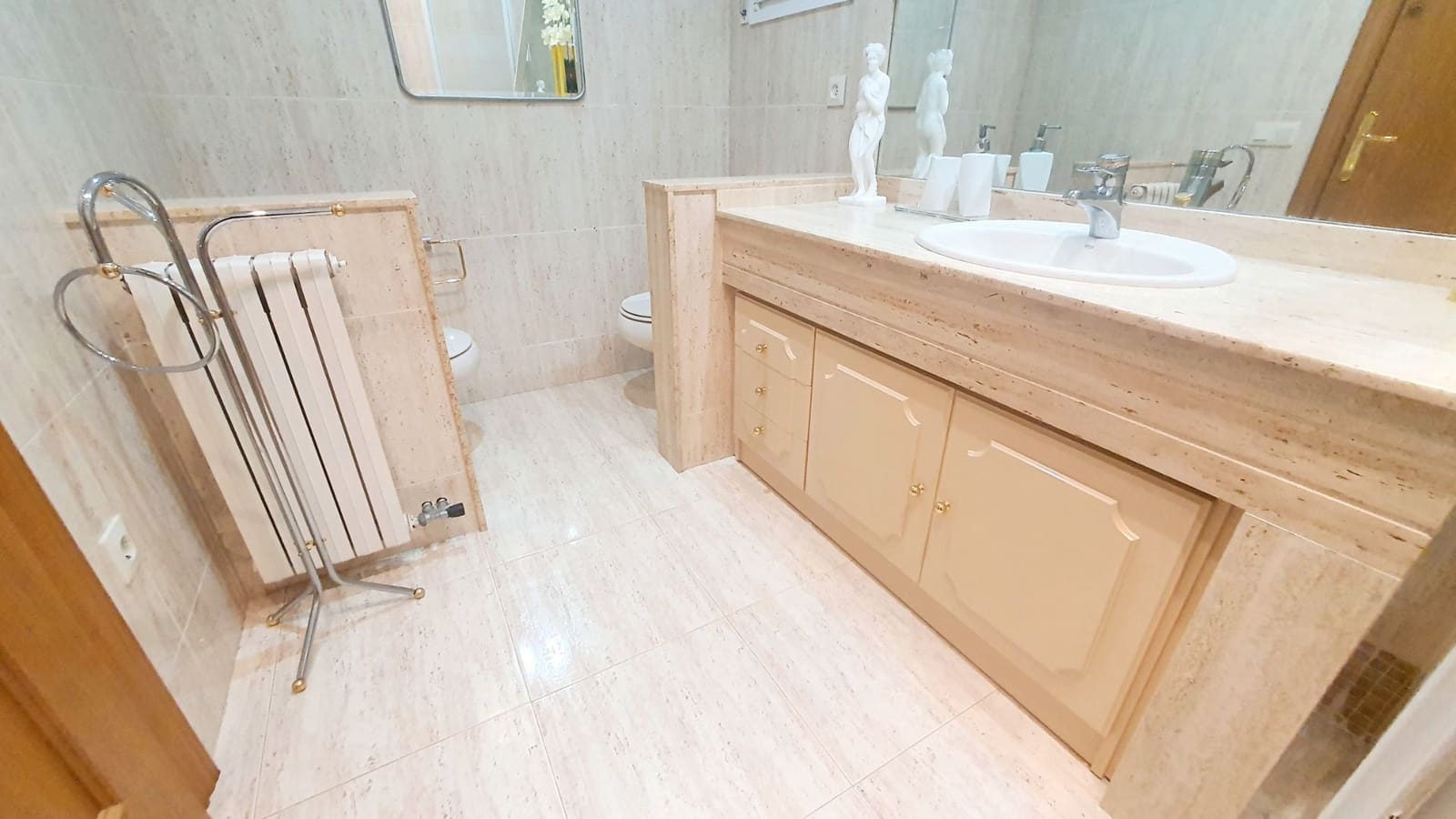 5 sovrum Villa till salu i Calafell med pool garage - 690 000 € (Ref: 9707708)