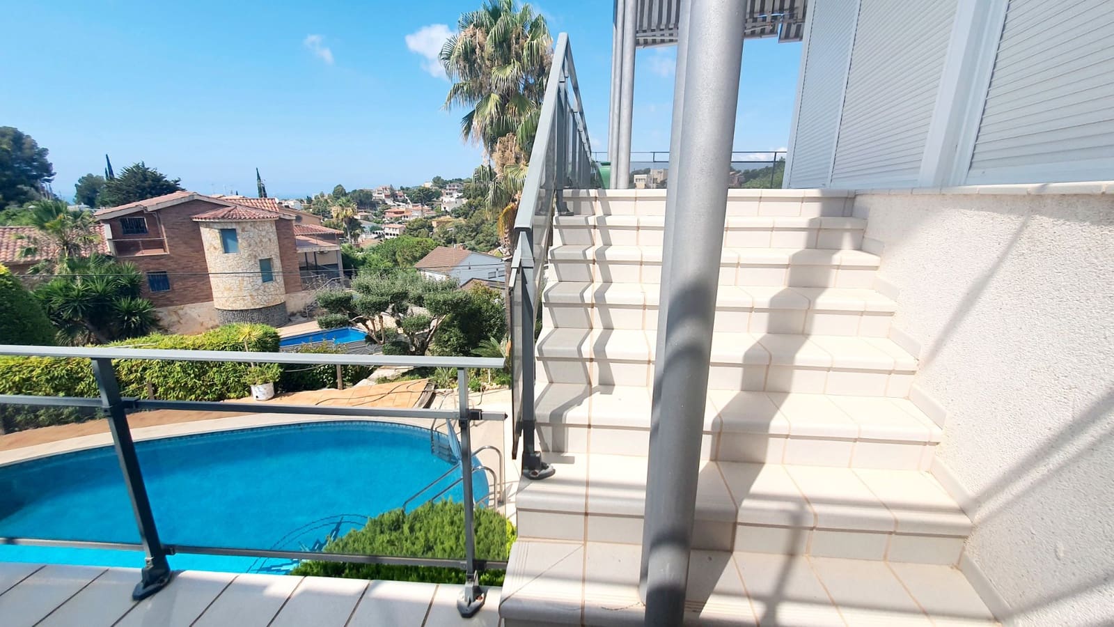 5 sovrum Villa till salu i Calafell med pool garage - 690 000 € (Ref: 9707708)
