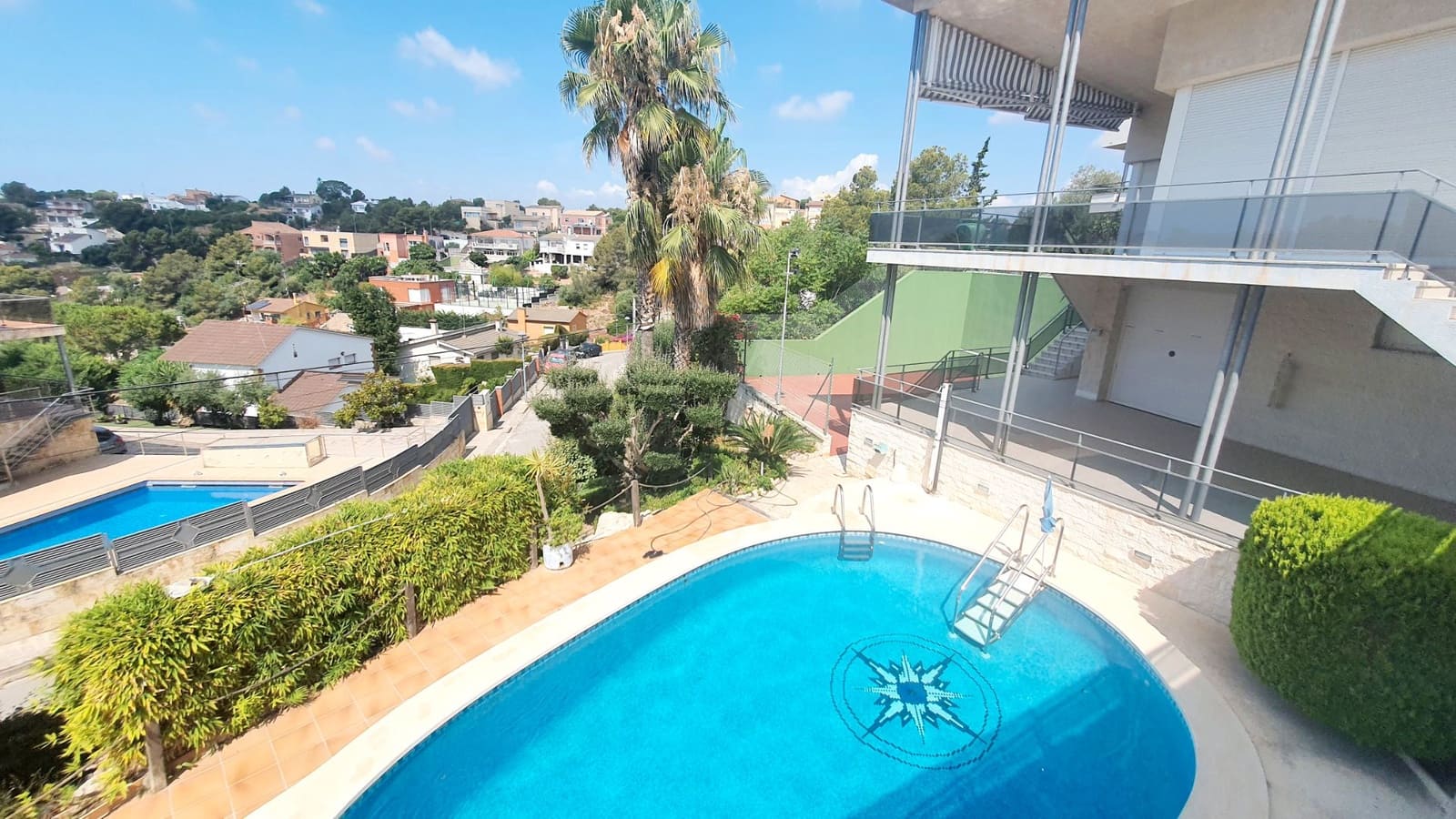 5 sovrum Villa till salu i Calafell med pool garage - 690 000 € (Ref: 9707708)