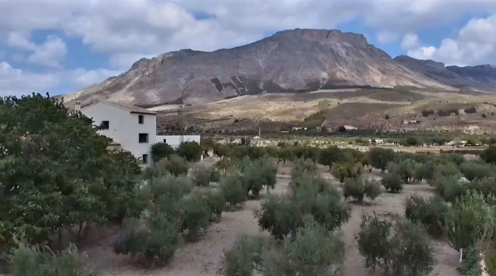 13 soveværelse Hotel til salg i Velez-Blanco med swimmingpool garage - € 1.300.000 (Ref: 9707709)