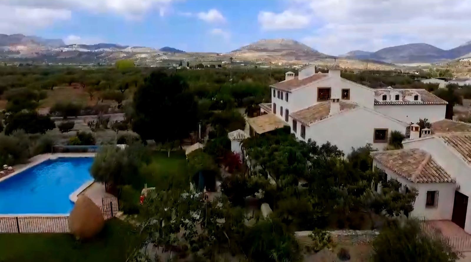 13 soveværelse Hotel til salg i Velez-Blanco med swimmingpool garage - € 1.300.000 (Ref: 9707709)