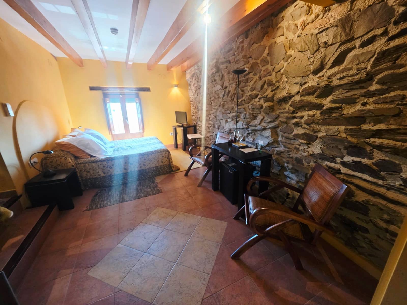 Hotel de 10 habitaciones en Gratallops en venta - 890.000 € (Ref: 9707710)