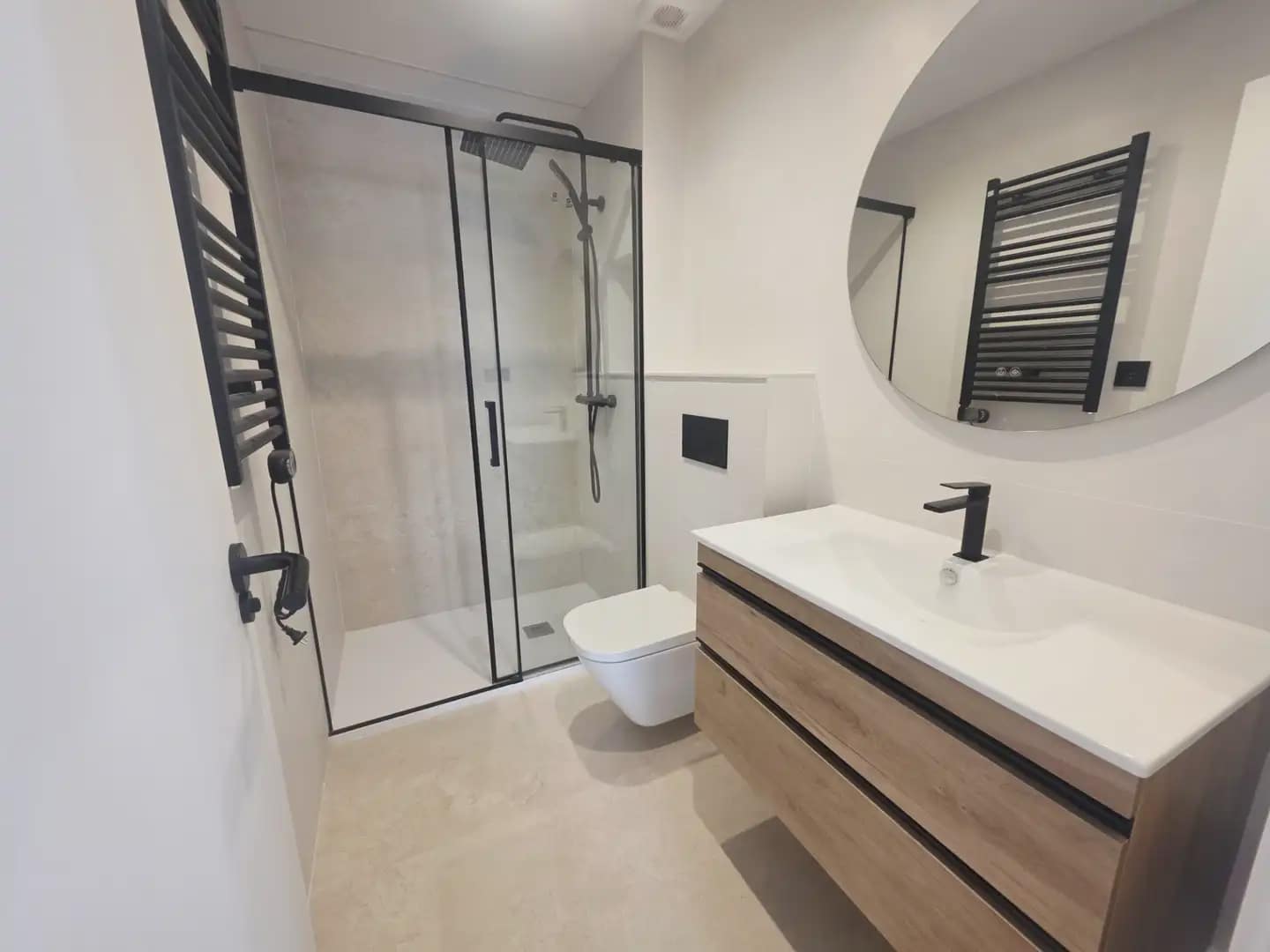 3 chambre Appartement à vendre à Barcelone ville - 385 000 € (Ref: 9758181)