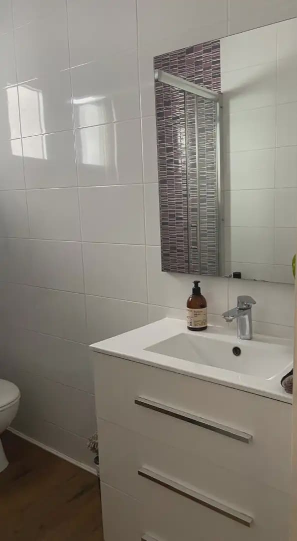 3 soveværelse Lejlighed til salg i Barcelona by - € 210.000 (Ref: 9850417)