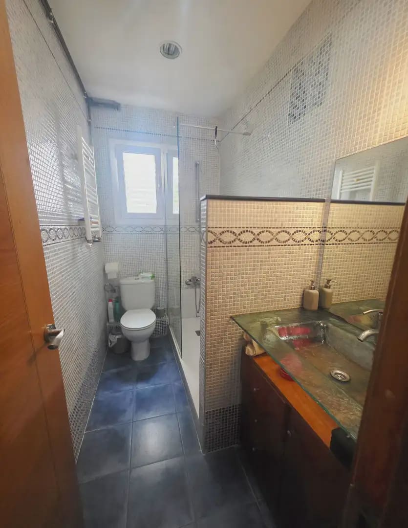 2 soveværelse Lejlighed til salg i Barcelona by - € 240.000 (Ref: 9883607)