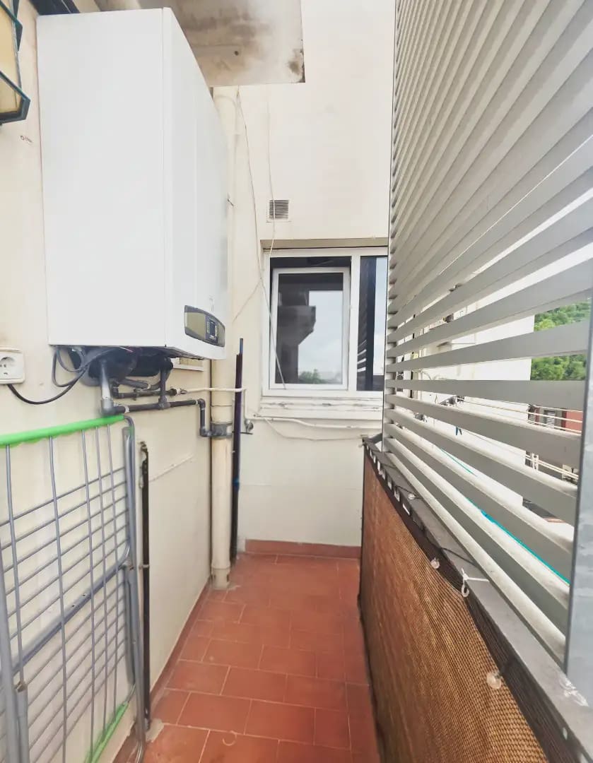 2 soveværelse Lejlighed til salg i Barcelona by - € 240.000 (Ref: 9883607)