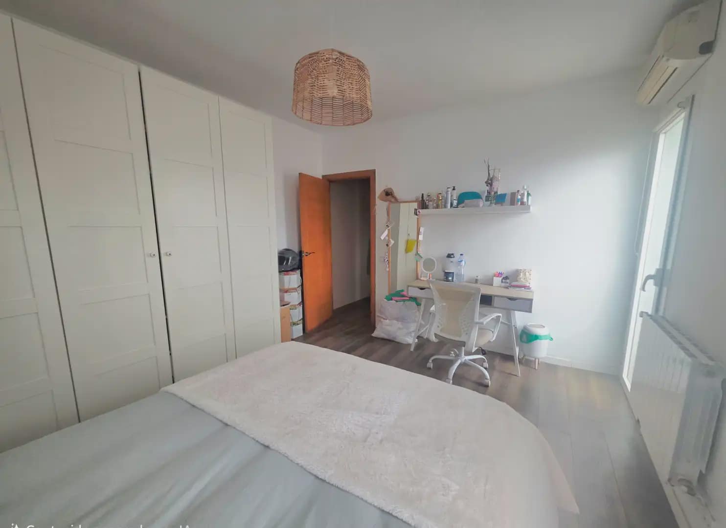 2 soveværelse Lejlighed til salg i Barcelona by - € 240.000 (Ref: 9883607)