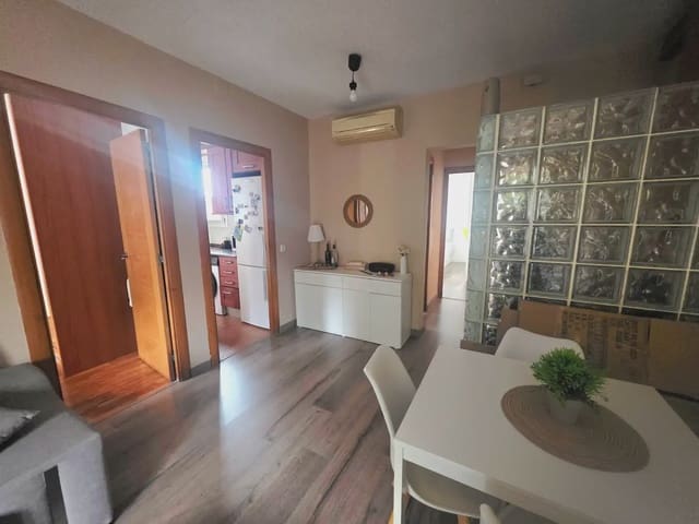 2 soveværelse Lejlighed til salg i Horta, Barcelona by - € 240.000 (Ref: 9883607)