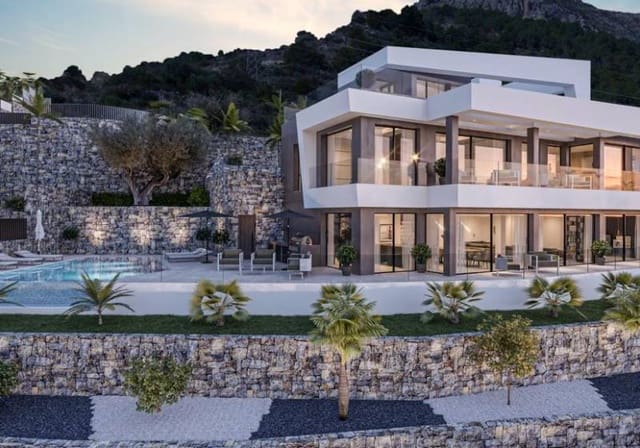 Chalet de 4 habitaciones en Calpe / Calp en venta con piscina - 1.950.000 € (Ref: 9720660)