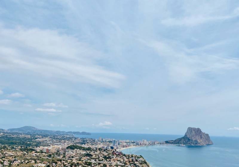 4 slaapkamer Villa te koop in Calpe / Calp met zwembad - € 1.550.000 (Ref: 9720662)