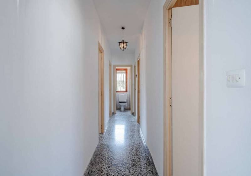 3 quarto Moradia para venda em Calpe / Calp - 689 000 € (Ref: 9720663)