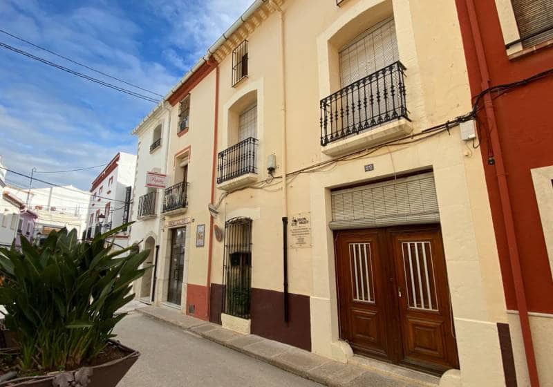 4 chambre Maison de Ville à vendre à Jalon / Xalo - 250 000 € (Ref: 9720668)