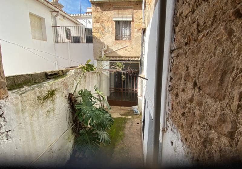 4 chambre Maison de Ville à vendre à Jalon / Xalo - 250 000 € (Ref: 9720668)