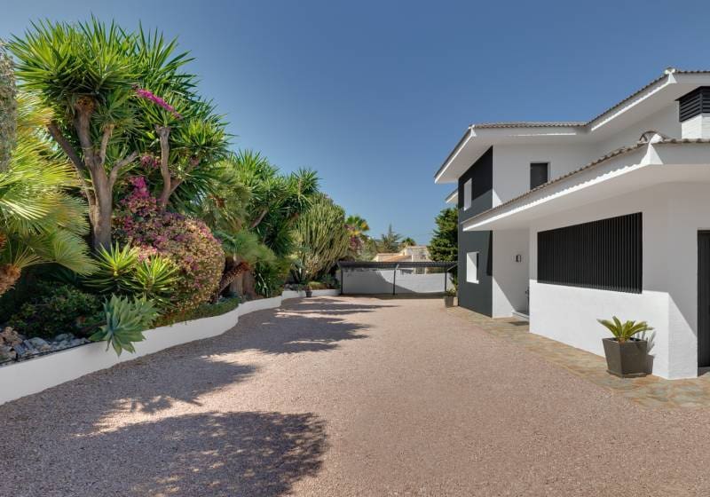 6 soverom Villa til salgs i Calpe / Calp med svømmebasseng - € 1 650 000 (Ref: 9720670)