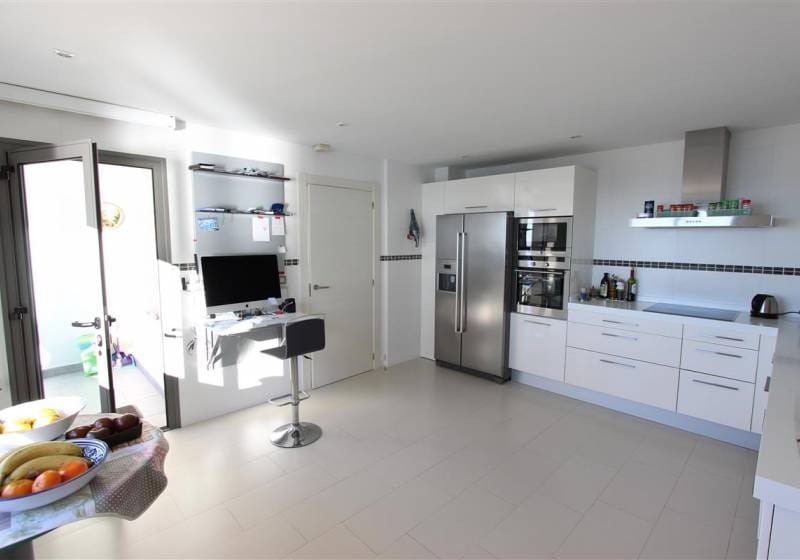 4 slaapkamer Appartement te koop in Altea met zwembad - € 1.550.000 (Ref: 9720673)